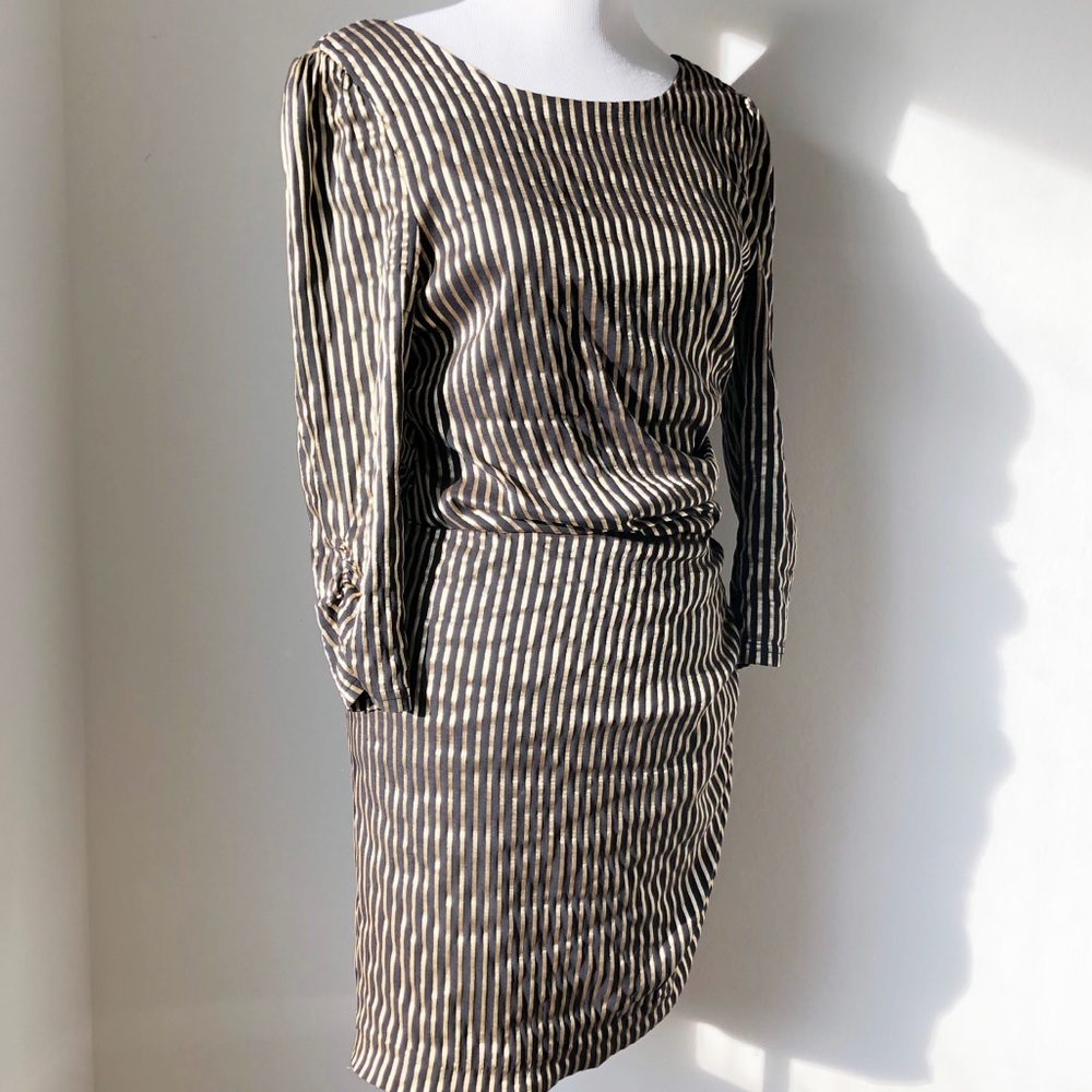 ARK & CO GOLD AND BLACK STRIPED COCKTAIL DRESS LG